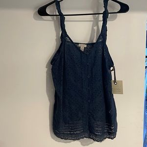 Hinge blue lace tank top